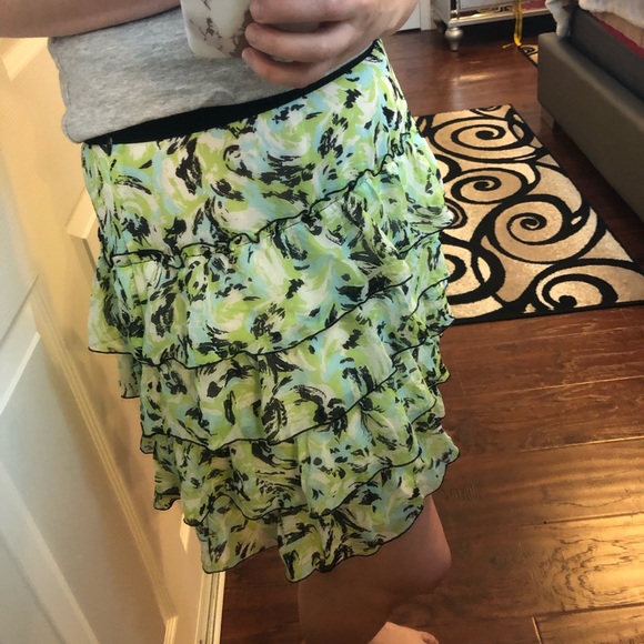 Dresses & Skirts - Beautiful Summer Skirt!